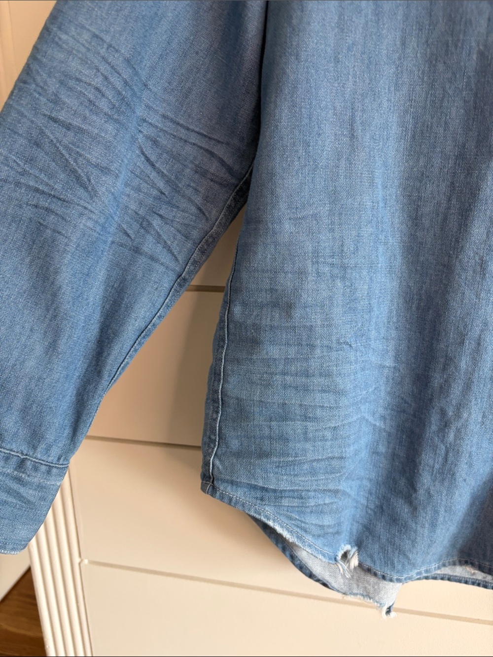Frank & Eileen (the Eileen) Distressed  Denim Button-Up Shirt Size Small - Picture 6 of 12